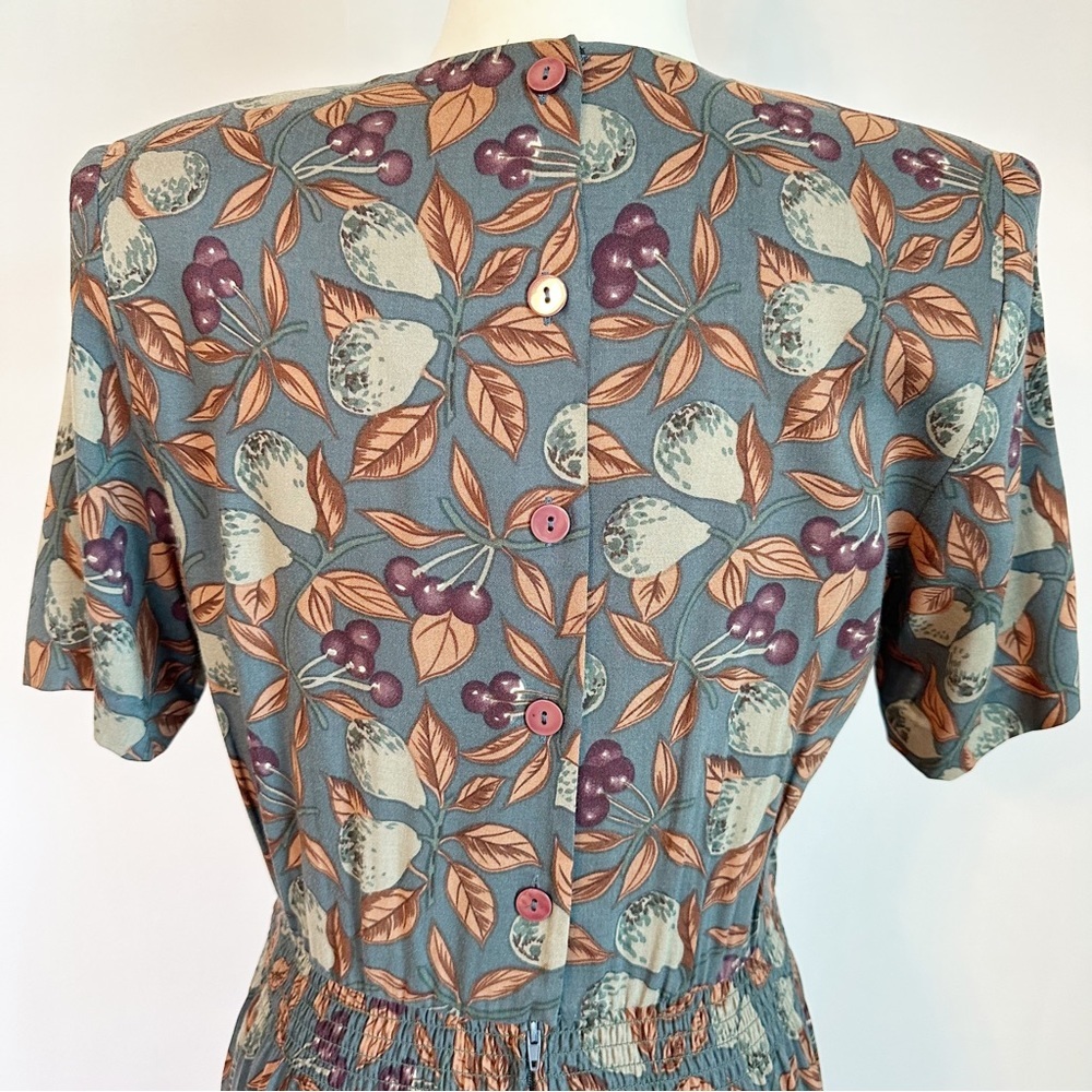 SOLD! Vintage 80's Karin Stevens Green Fruit Pleated A-Line Midi Dress 8 Petite - Picture 11 of 16